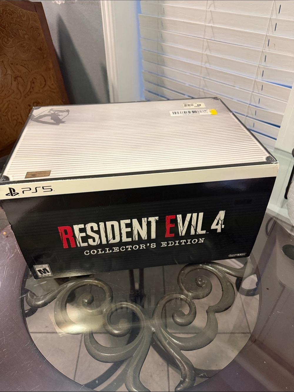 Sony PS5 Resident Evil 4 Collector's Edition - Black, White, Red